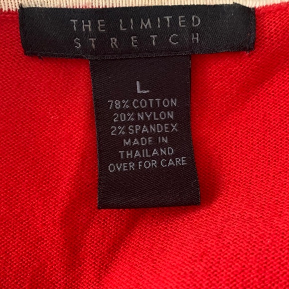 Red sweater - Picture 3 of 3